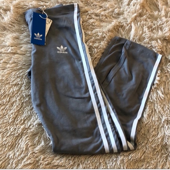 Adidas Girls 3 stripe leggings - size large - Picture 1 of 3